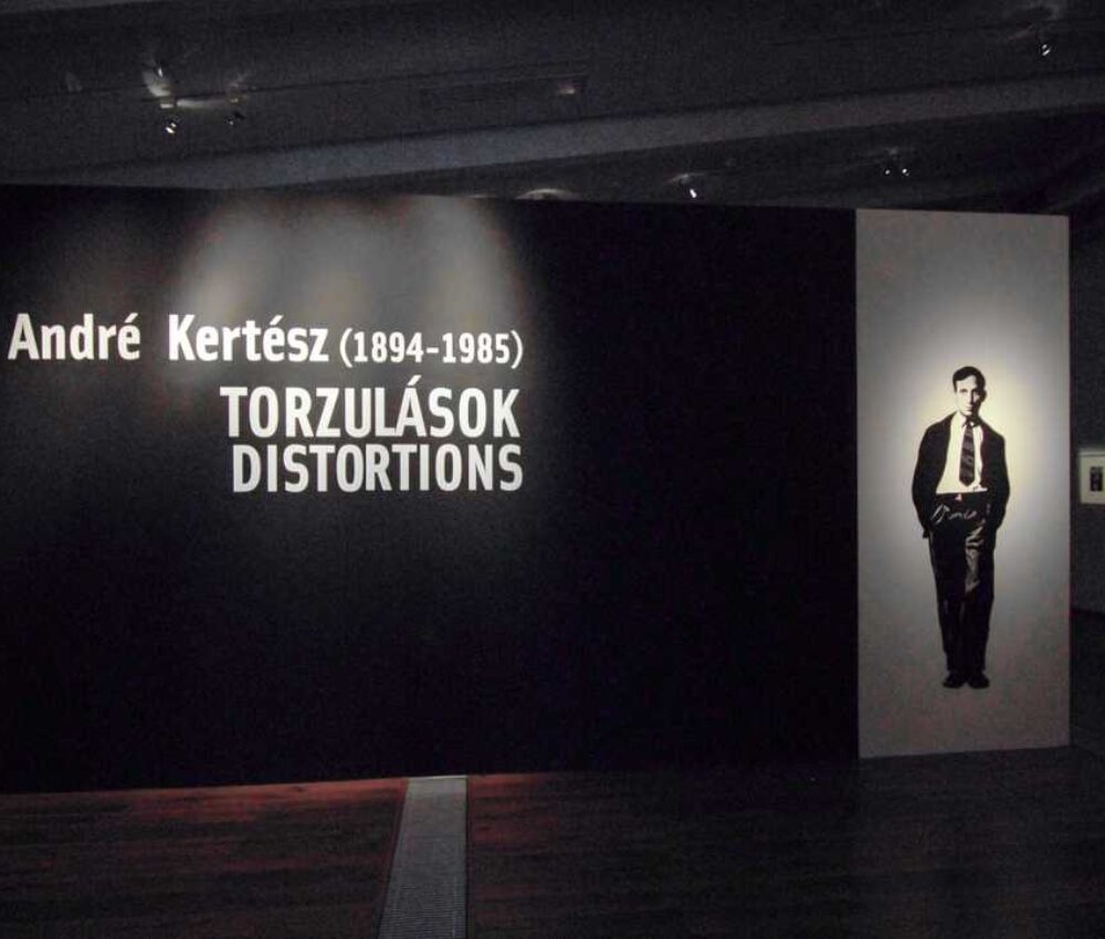 Torzulások –⁠ André Kertész fotósorozata