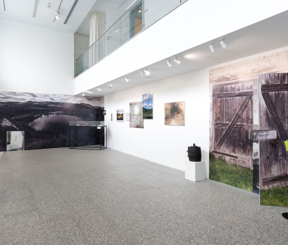 Firkalak: Az emlékajtó